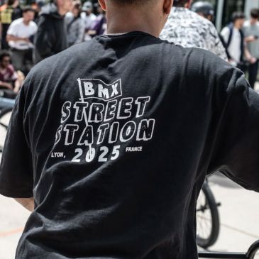 TSHIRT VANS X STREET STATION BLACK
